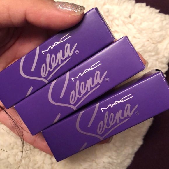 MAC x SELENA Collection - Picture 4 of 9